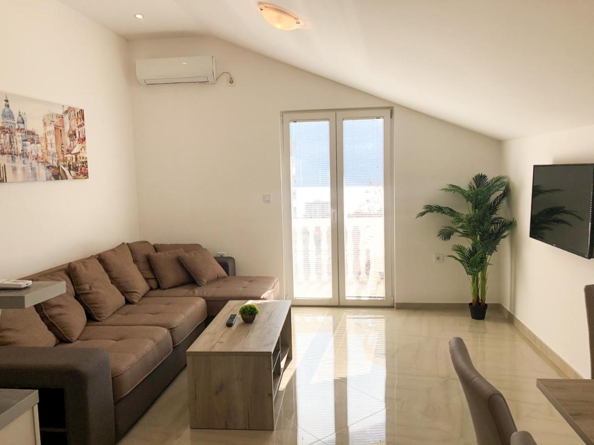 Viktor Apartment Herceg Novi Exterior photo