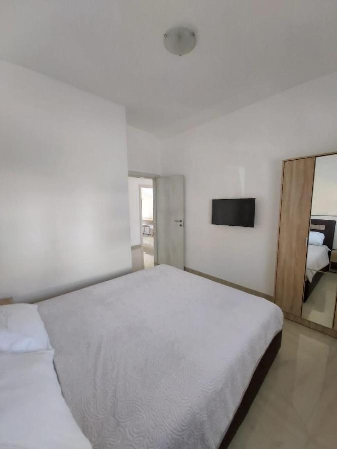 Viktor Apartment Herceg Novi Exterior photo